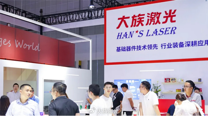 4 - 008rwb7bgy1htrm3i262yj30ir0ahn48.jpg